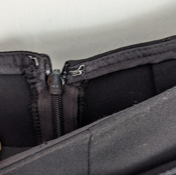 JOSEPH Ribkoff Wide Leg black pants Belted Pants size 8 T8 - Picture 2 of 10